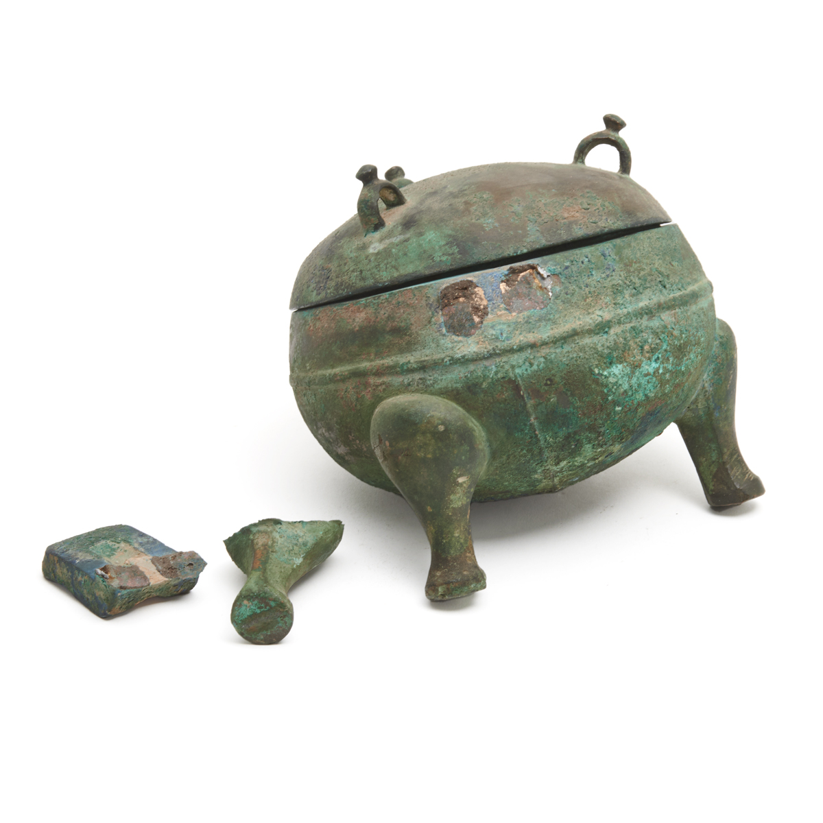 A Chinese Bronze Censer. Estimate: $2,000/3,000.